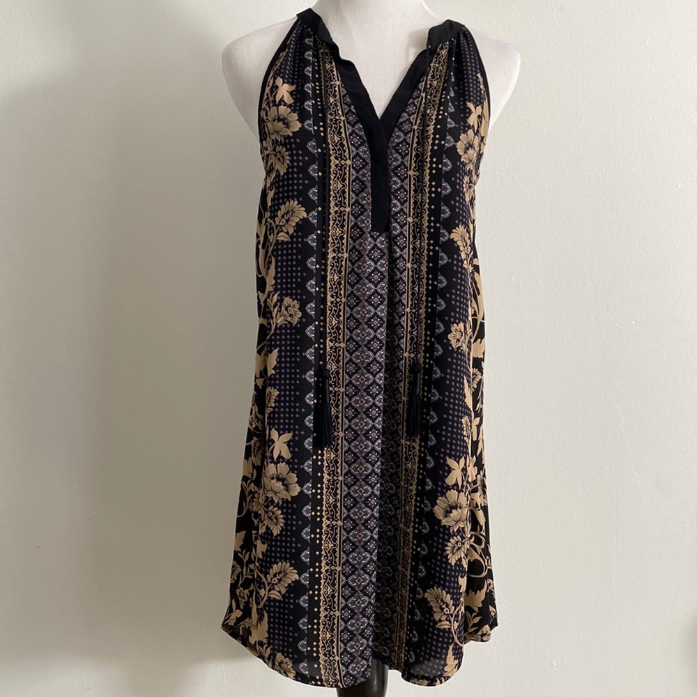 NWT ASTR Mixed Floral Print Halter Dress Size Small